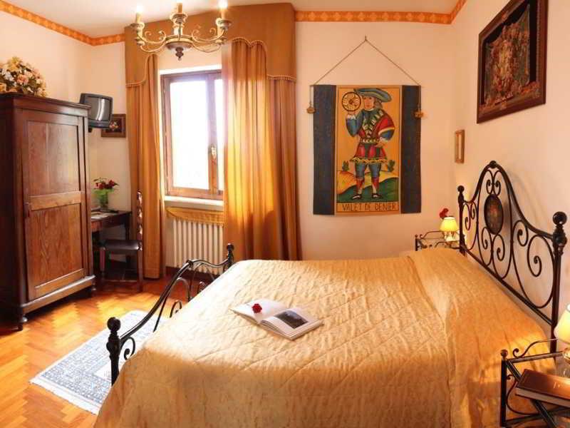Sant’uberto Country * Radda In Chianti
