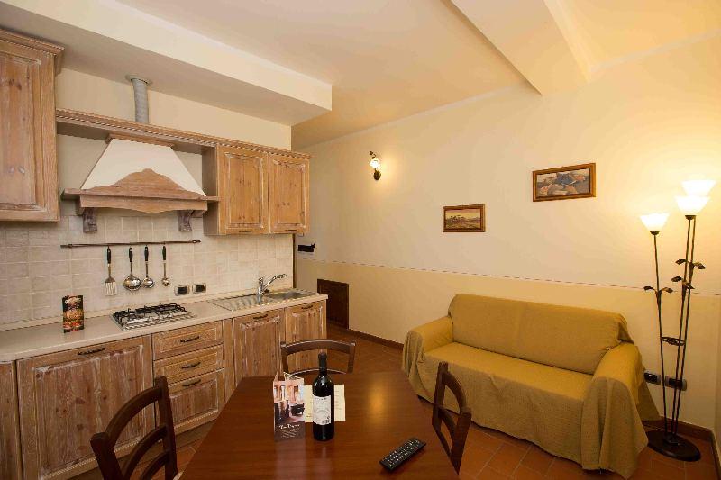 Sant’uberto Country Radda In Chianti