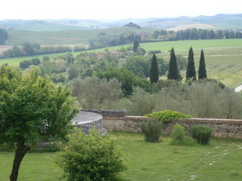 Landhuis Sant'uberto Country *